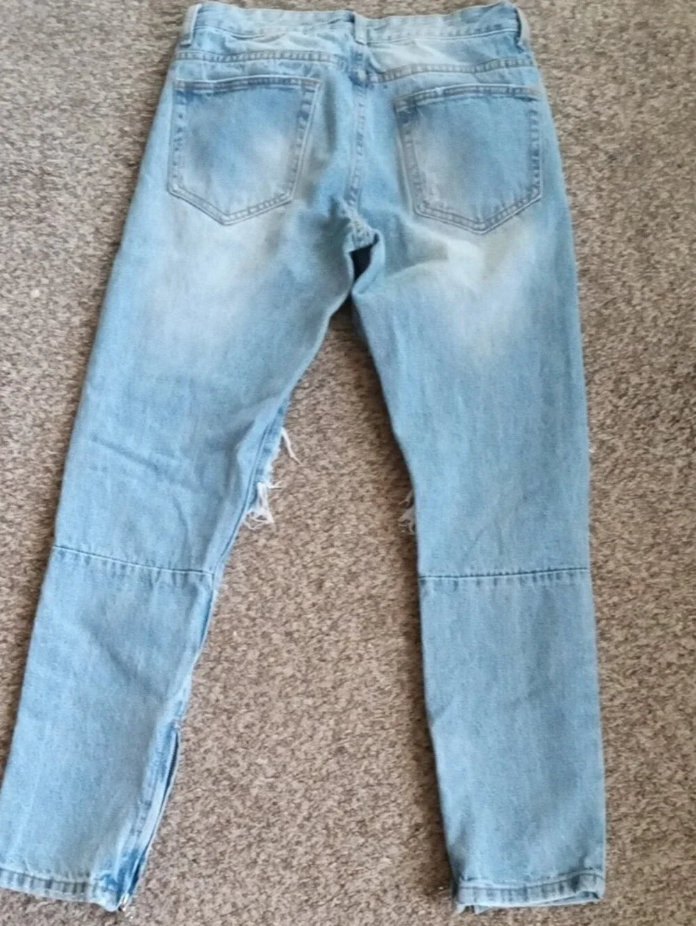 Men's Forever 21 Light Blue Straight Leg Jeans